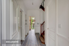 
                                                                                        Vente
                                                                                         Maison - 176 m² - 6 pièces
