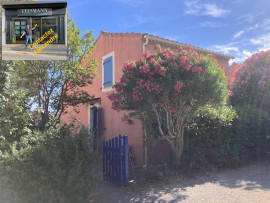 
                                                                                        Vente
                                                                                         maison 2 chambres + 2 pkg et piscine commune