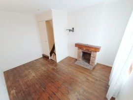 
                                                                                        Vente
                                                                                         Maison 2 chambres avec cour, Amiens Saint Maurice