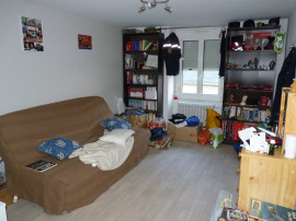 
                                                                                        Location
                                                                                         Maison 2 chambres avec jardin