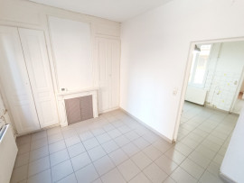 
                                                                                        Vente
                                                                                         Maison 2 chambres, bureau, cour à Amiens