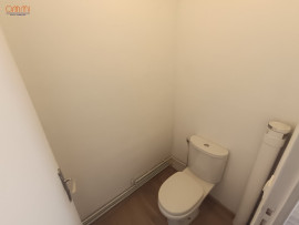 
                                                                                        Location
                                                                                         Maison 2 chambres Cour proche Coliseum