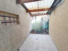 
                                                                                        Vente
                                                                                         Maison 2 Chambres et jardin quartier St-Maurice