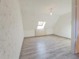 
                                                                                        Vente
                                                                                         Maison 2 Chambres et jardin quartier St-Maurice