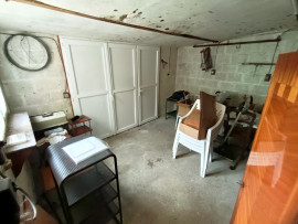 
                                                                                        Vente
                                                                                         Maison 2 chambres, garage et jardin