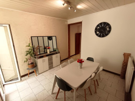 
                                                                                        Location
                                                                                         Maison 2 chambres & jardin, Saint-Pierre