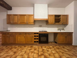 
                                                                                        Vente
                                                                                         Maison 2 chambres-Jardinet- Hyper centre