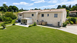
                                                                                        Vente
                                                                                         Maison 200 m² avec studio indépendant