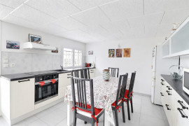 
                                                                                        Vente
                                                                                         Maison 200 m² avec studio indépendant