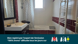 
                                                                                        Vente
                                                                                         Maison 2012 - 4 chambres - BOUGUE