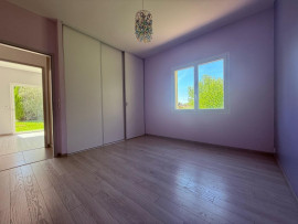 
                                                                                        Vente
                                                                                         Maison 210m2 - 4 chambres - à 5min de BERGERAC