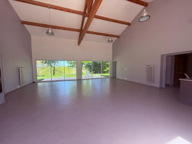 
                                                                                        Vente
                                                                                         Maison 210m2 - 4 chambres - à 5min de BERGERAC