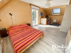 Vente
Maison 269m2 avec piscine, dépendance et studio