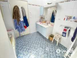 Vente
Maison 269m2 avec piscine, dépendance et studio