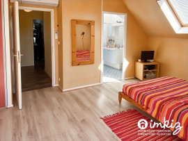 Vente
Maison 269m2 avec piscine, dépendance et studio