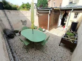 
                                                                                        Vente
                                                                                         Maison 3 chambres avec cour extérieur Amiens