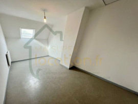 Location
Maison 3 chambres avec grande cour