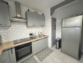 
                                                                                        Vente
                                                                                         Maison 3 chambres avec véranda et garage