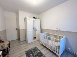 
                                                                                        Vente
                                                                                         Maison 3 chambres avec véranda et garage