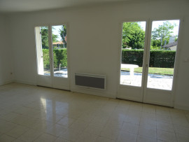 Location
Maison 3 chambres + bureau avec jardin Cénac bourg