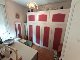 
                                                                                        Vente
                                                                                         Maison 3 chambres + bureau + cour, Gare SNCF