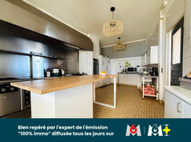 
                                                                                        Vente
                                                                                         MAISON - 3 CHAMBRES - GARAGE - COUR