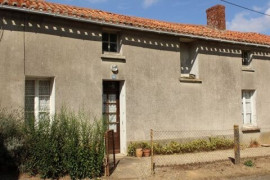 
                                                                                        Vente
                                                                                         Maison 3 pièces