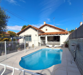 
                                                                                        Vente
                                                                                         Maison 3 pièces