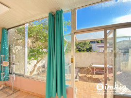 
                                                                                        Vente
                                                                                         Maison 3 pièces