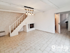 
                                                                                        Vente
                                                                                         Maison 3 pièces