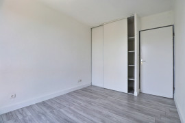 
                                                                                        Vente
                                                                                         Maison 3 pièces