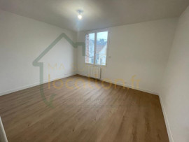 
                                                                                        Location
                                                                                         Maison 3 pièces 70m2 à Saint-Quentin