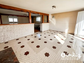 
                                                                                        Vente
                                                                                         Maison 3 pièces à rénover avec jardin de 950m²