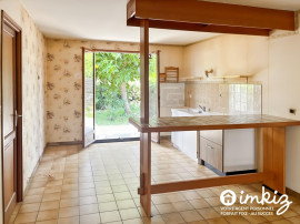 
                                                                                        Vente
                                                                                         Maison 3 pièces de plain-pied