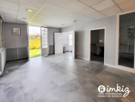 
                                                                                        Vente
                                                                                         Maison 3 pièces  usage habitation ou pro libérale