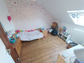 
                                                                                        Vente
                                                                                         Maison 4 chambres avec jardin et garage