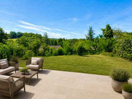 
                                                                                        Vente
                                                                                         Maison 4 chambres avec vue dégagée – 98 m² – Terrain 450 m² – Villefontaine