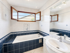 
                                                                                        Vente
                                                                                         Maison 4 chambres avec vue dégagée – 98 m² – Terrain 450 m² – Villefontaine