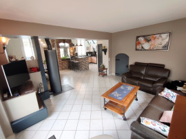 
                                                                                        Vente
                                                                                         Maison 4 chambres garage jardin piscine