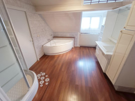 
                                                                                        Vente
                                                                                         Maison 4 chambres, jardin, double garage, terrasse