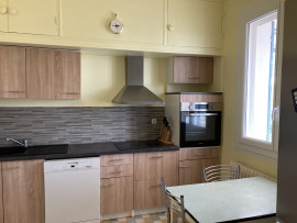 
                                                                                        Vente
                                                                                         maison 4 chbres sur 1004 m² et dépendances