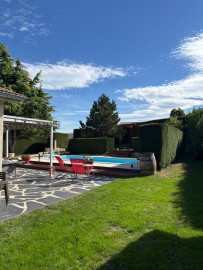 
                                                                                        Vente
                                                                                         Maison - 4 chambres - Terrain avec piscine