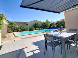 
                                                                                        Vente
                                                                                         Maison 4 chbres de 2016 avec piscine / garage