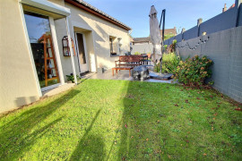 
                                                                                        Vente
                                                                                         Maison 4 chs - plain pied - sous-sol