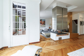 
                                                                                        Vente
                                                                                         Maison  - 4 pièces  - 220.9 m²