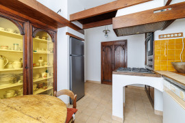 
                                                                                        Vente
                                                                                         Maison  - 4 pièces  - 220.9 m²