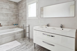 
                                                                                        Vente
                                                                                         Maison 4 pièces