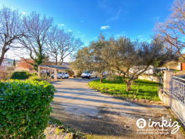 
                                                                                        Vente
                                                                                         Maison 4 pièces