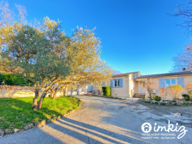 
                                                                                        Vente
                                                                                         Maison 4 pièces