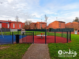 
                                                                                        Vente
                                                                                         Maison 4 pièces